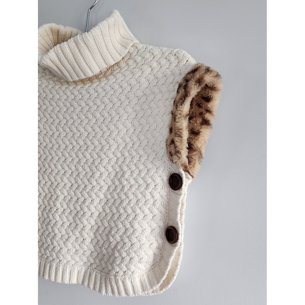 Aspen Kids Poncho Kids Size M 5-6 Cream Leopard Trim Faux Fur Cable Knit Cozy - Picture 4 of 10
